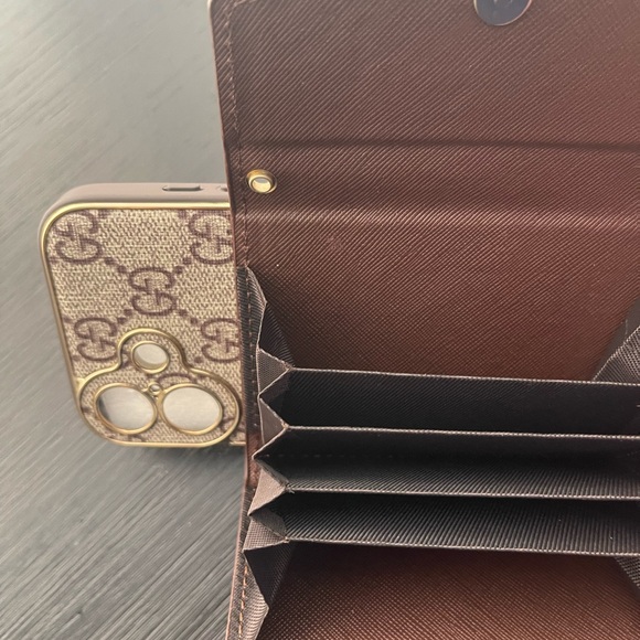 iPhone 17 crossbody-wallet Monogram Phone Case with Strap! - Picture 4 of 9